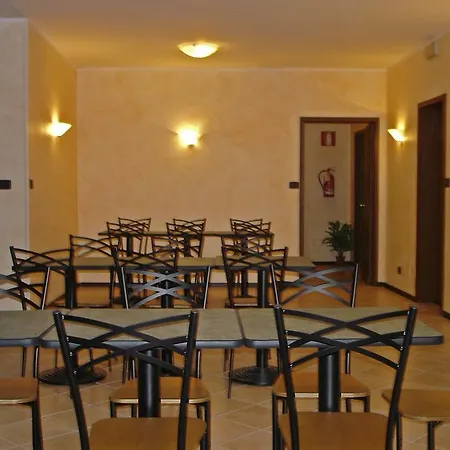 La Grolla Hotel 2*